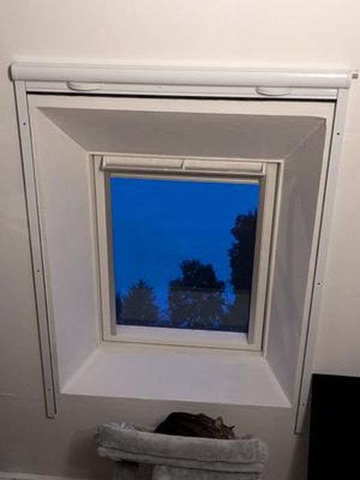 Moustiquaire de fenêtre en PVC L100 x H145 cm - Recoupable en largeur et hauteur - Maison Moustiquaire de fenêtre en PVC L100 x H145 cm - Recoupable en largeur et hauteur - Maison