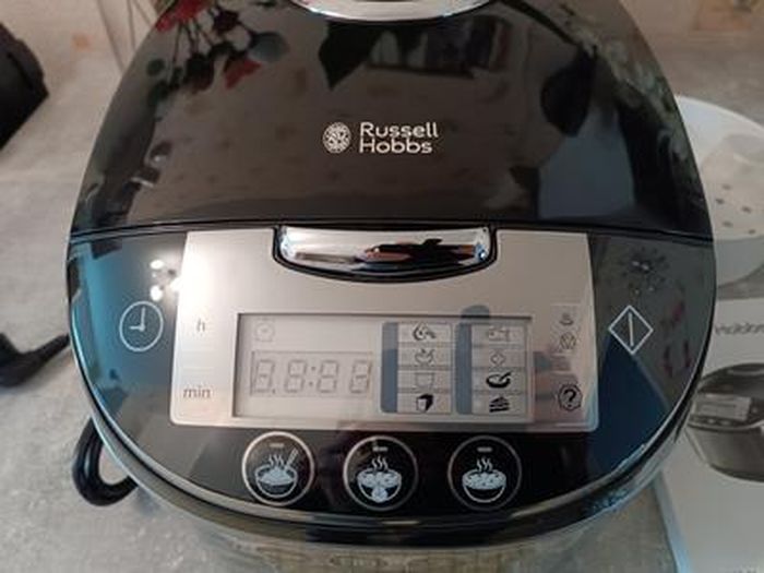 RUSSEL HOBBS 21850-56 Multi Cuiseur CookAtHome - 900W - 11 Programmes Combinable RUSSEL HOBBS 21850-56 Multi Cuiseur CookAtHome - 900W - 11 Programmes Combinable