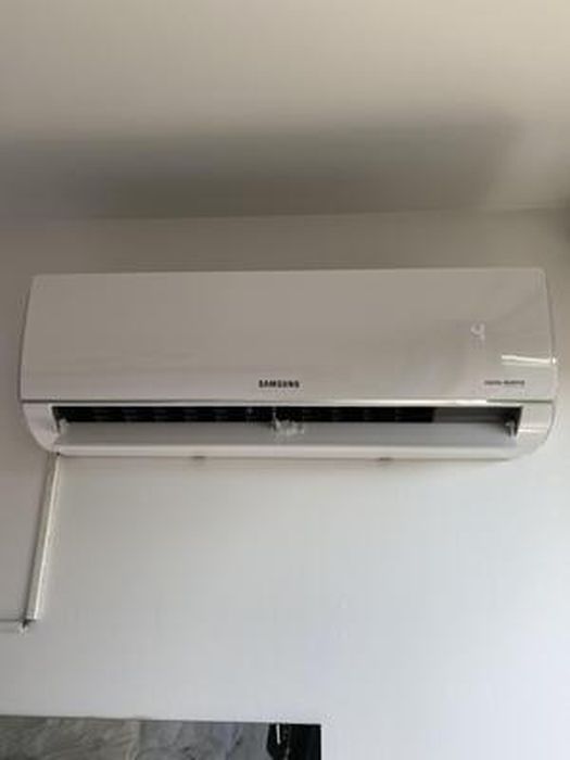 Climatiseur Gainable Hitachi 2.5 kW Monosplit WiFi Interver