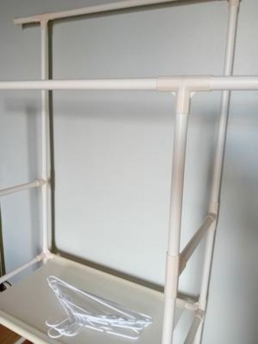 SONGMICS Portant à Vêtements Double Barre, Portemanteau, Penderie, Organisateur, en Métal, avec Étagère de Rangement à 2 Niveaux, Charge 70 kg, Montage Facile, Blanc RDR02WT SONGMICS Portant à Vêtements Double Barre, Portemanteau, Penderie, Organisateur, en Métal, avec Étagère de Rangement à 2 Niveaux, Charge 70 kg, Montage Facile, Blanc RDR02WT