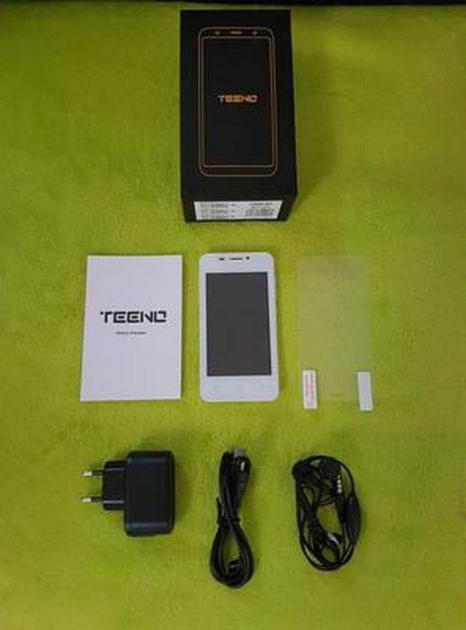 TEENO Smartphone Pas Cher 2Go RAM 16Go ROM 5.3 HD IPS Téléphone Portable  Débloqué (Android Double SIM Double Caméras Quad Core) (Or) : :  High-Tech