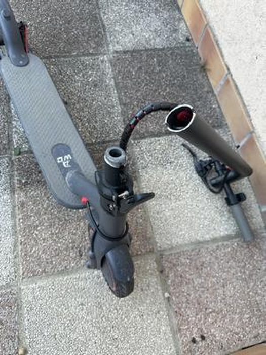 Trottinette électrique LD4 PRO PLUS 350W 8.5 Pouces Adulte Pliable Avec Siège 35km/h