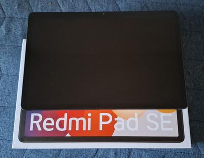 Tablette XIAOMI Redmi Pad SE - 11" FHD+ 90 Hz, Snapdragon 680, 8 Go RAM, 256 Go, Batterie 8000 MAh - Noir