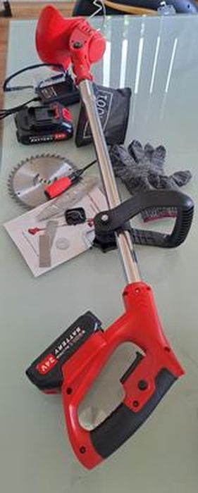 Débroussailleuse Électrique Sans Fil 21V - 3 En 1 Avec Roues Et 2 Batteries 4000mAh - Coupe Herbe, Bordures, Petits Arbustes - 12