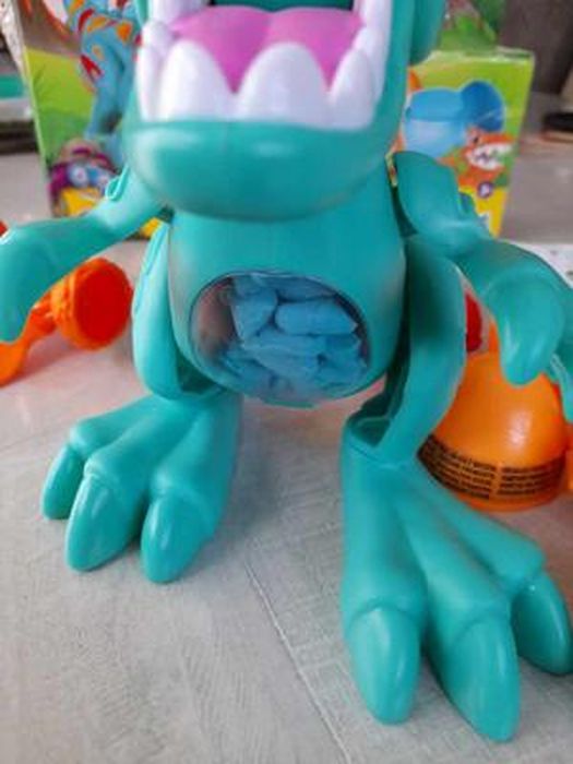 Play-Doh Dino Crew, Croque Dino, jouet pour enfants avec bruits