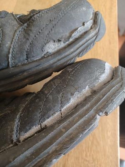 UDIRINI Chaussure De Sécurité Hommes S3 Imperméable Léger Chaussures De  Travail À Tête En Acier Baskets Chantiers Et Industrielles Noir - Cdiscount  Prêt-à-Porter
