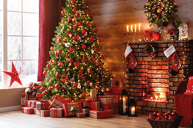 Décorations de Noël : Guirlandes, boules de Noël, couronne