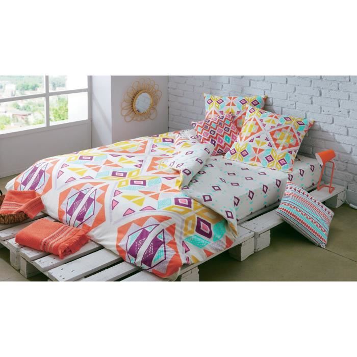 FINLANDEK Parure de couette GIPSY 100% coton - Housse de couette 220 x 240 cm + 2 taies d'oreiller 63 x 63 cm - Blanc, rouge et doré