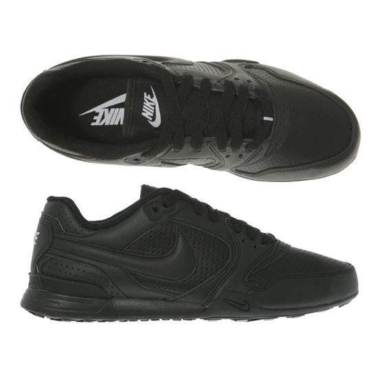 Nike saku deals