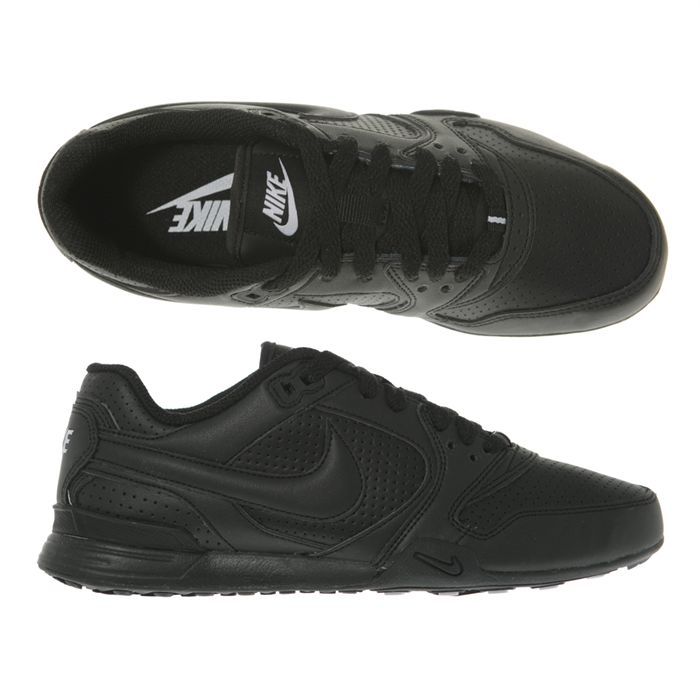 Nike saku store