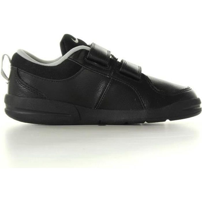Nike avec deals logo scratch