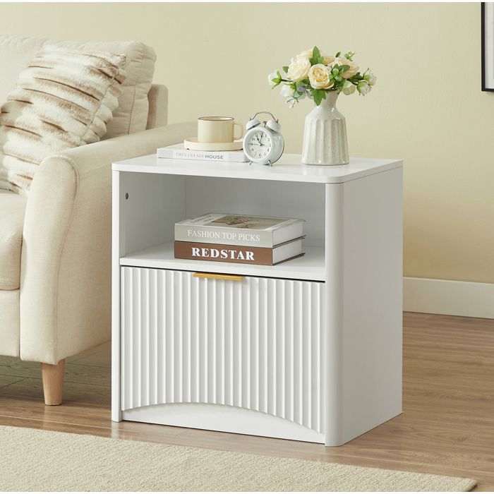 Table de chevet – Blanc – niche ouverte tiroir silencieux et poignée dorée – 58 x 38 x 60 cm
