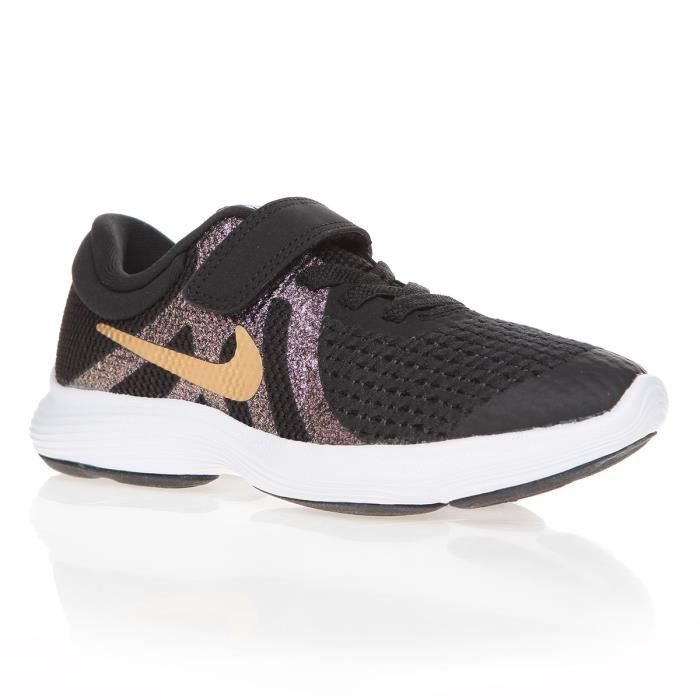 nike revolution 4 shield