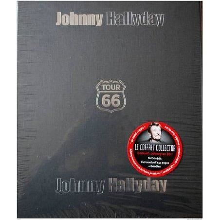 Fantaisie Collections Porte Cle Et Badge Johnny Hallyday Mon Pays C Est L Amour Pec Nu