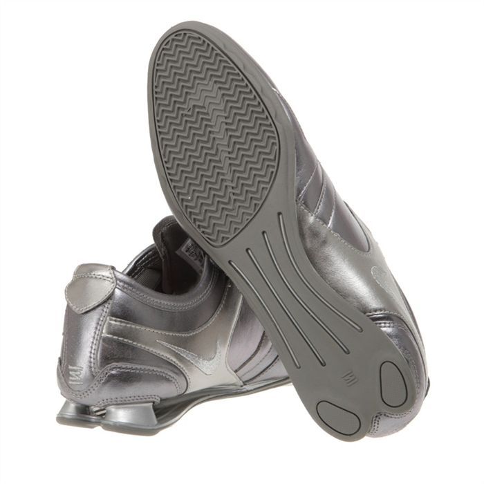 Nike shox rivalry 217 top