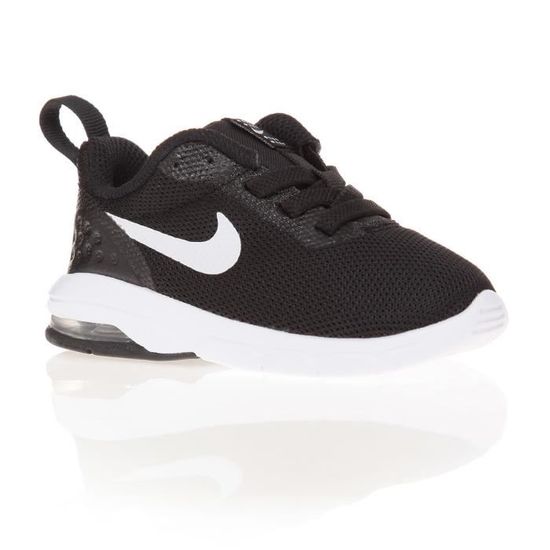 black nike air max motion