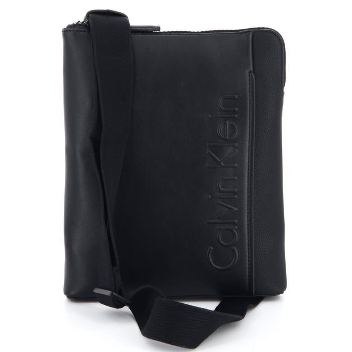 Calvin Klein Grande sacoche Elevated Logo Flat k50k503537 black taille 27 cm Cdiscount Bagagerie Maroquinerie