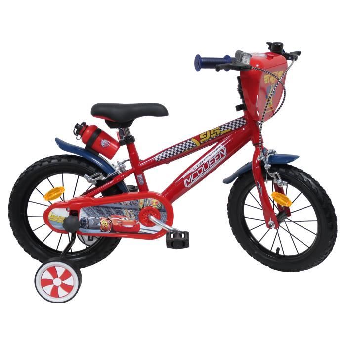 Velo enfant 14 CARS 3 DISNEY equipe de 2 freins 2 stabilisateurs bidon porte bidon plaque decorative et pneus gonflables. Cdiscount Sport