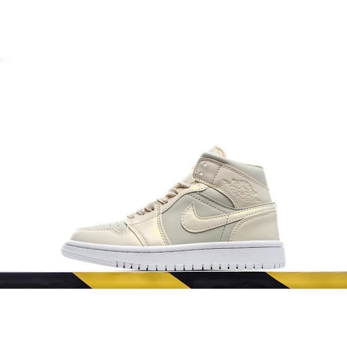 Baskets NIIKE-Air-Jordan 1 Zoom Air Comfort Retro mid high SE AJ1 Chaussures de-basket Homme Femme Haute BQ8824-196
