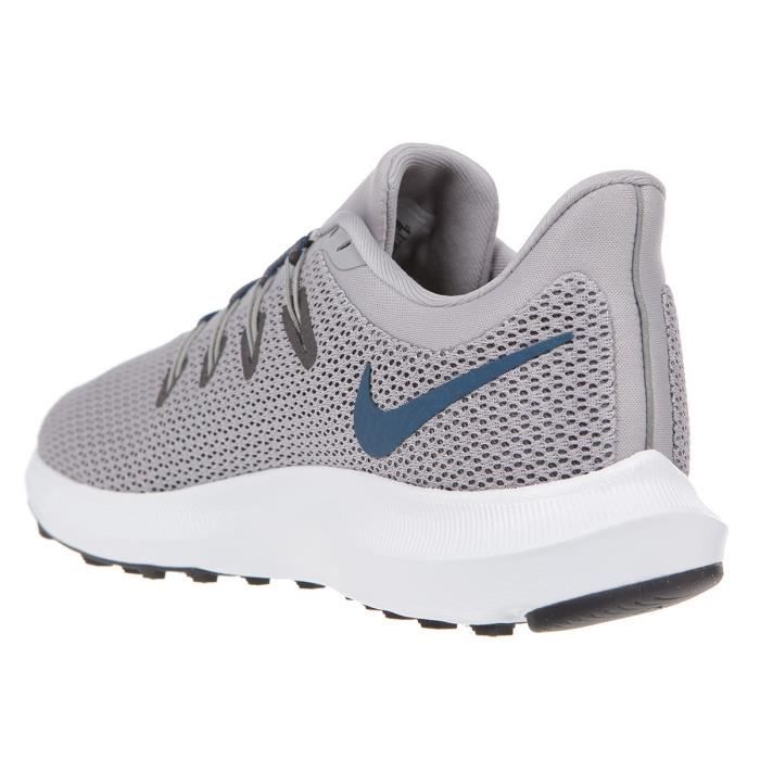 Chaussures de running homme quest 2 nike deals
