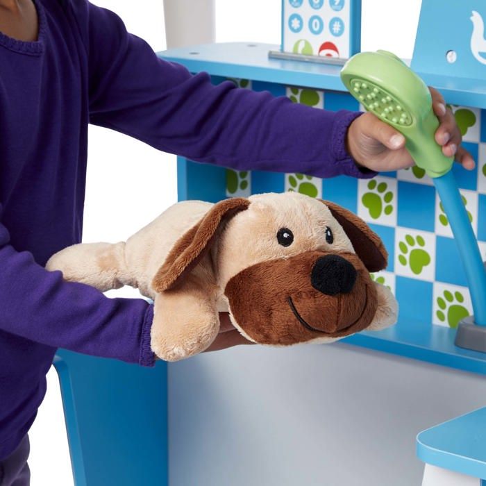 Melissa and doug pet vet deluxe sales