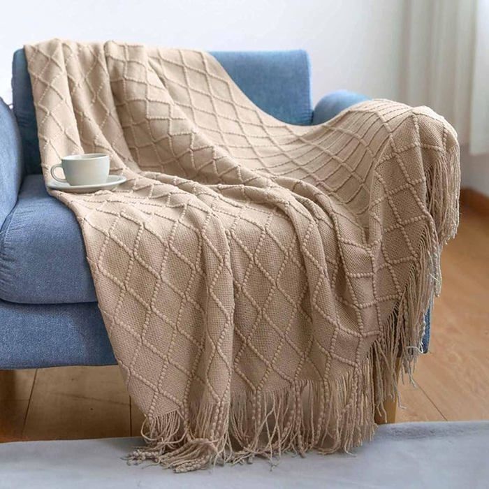 Eurpand Plaid Tricoté Doux avec Franges 130x170cm Couverture Canapé Nordique Marron Clair Jeté Lit Décoratif Chaud COUVERTURE