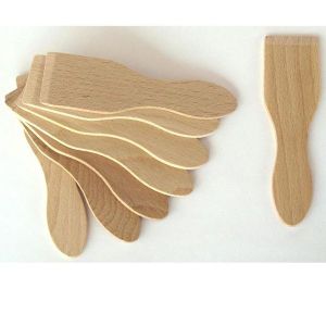 SPATULE A RACLETTE BOIS BLANC 14.5 CM - Maison Lefranc