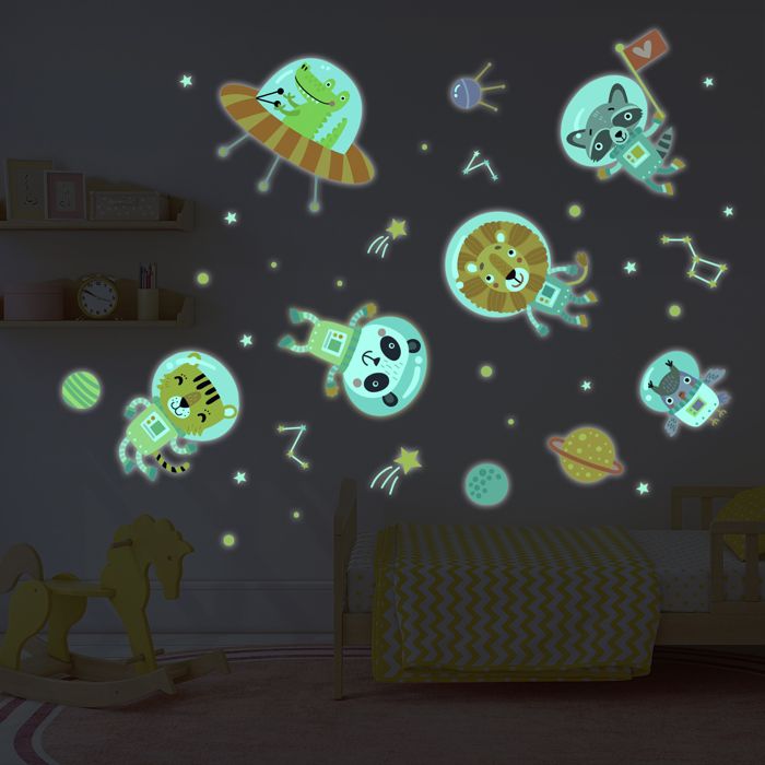 Stickers Phosphorescents Nuage Et Cœurs – Décoration Murale Pour Chambre D'enfant, Brillent Dans Le Noir, 20 X 25 Cm - 14