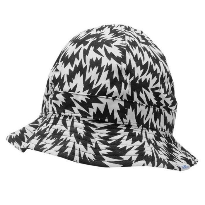 Bob Homme Vans Montera Noir et Blanc Taille S M Cdiscount Pr t