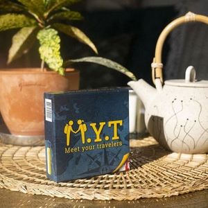 JEU SOCIÉTÉ - PLATEAU MYT - Meet Your Travelers - Jeu De Cartes 50 Quest