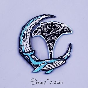 INSIGNE PE5946CT -Patch brodé baleine et lune pour vêtemen