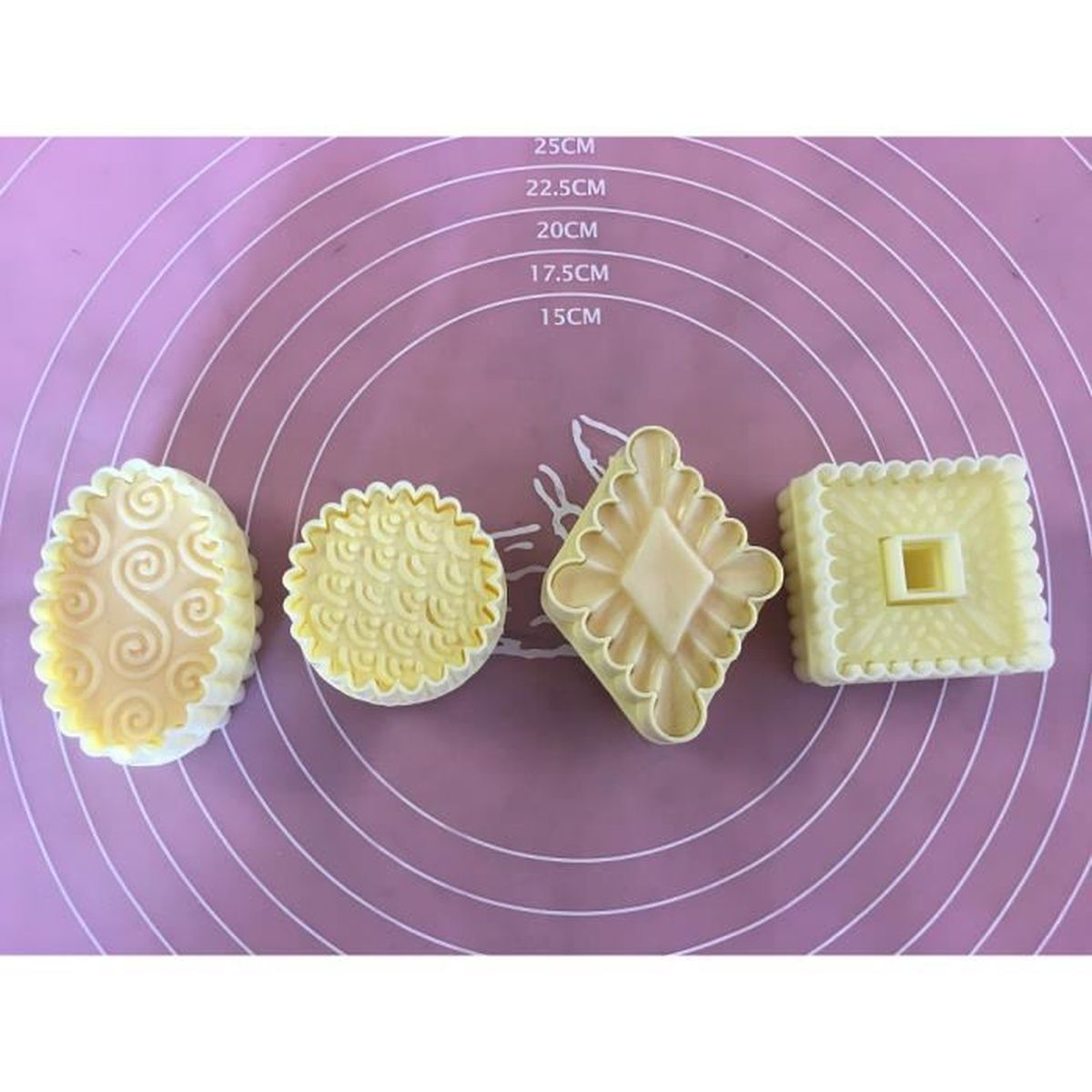 Moule à Gâteau 4 Emportes-pièces, 8 Empreintes Doubles Faces - Idéal Pour Sablés Ou Fondants