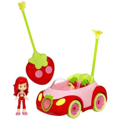 Voiture télécommandée sale charlotte aux fraises