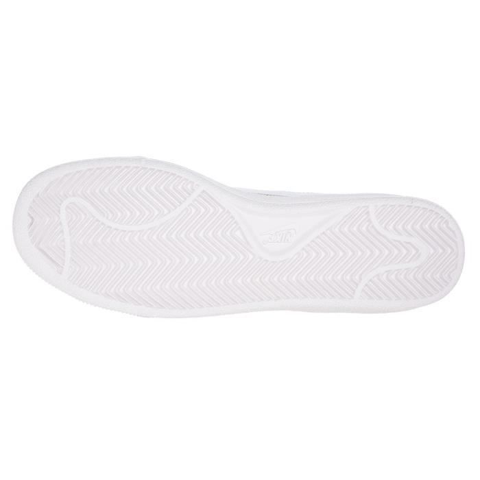 Baskets Court Royale Noir et Blanc Femme NIKE Lacets Cuir