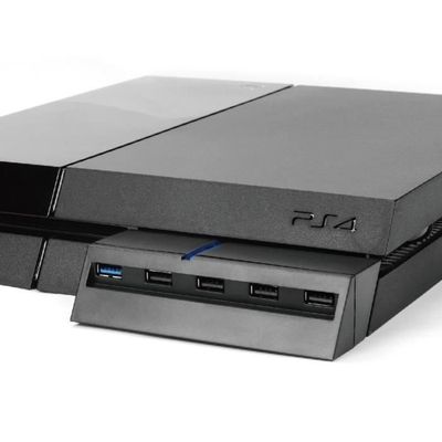 thumbnail image 2 of 5-in-1 USB Hub For PS4 PlayStation 4 - Expand Your Console's USB Ports 2 of 13