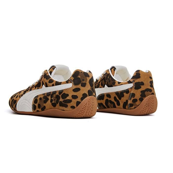Chaussures de sport pour femmes, design tendance en léopard - Main Image