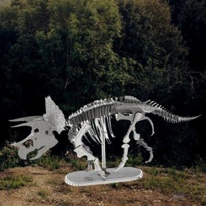 KIT MODÉLISME Triceratops à construire en feuilles métalliques - Metal Earth