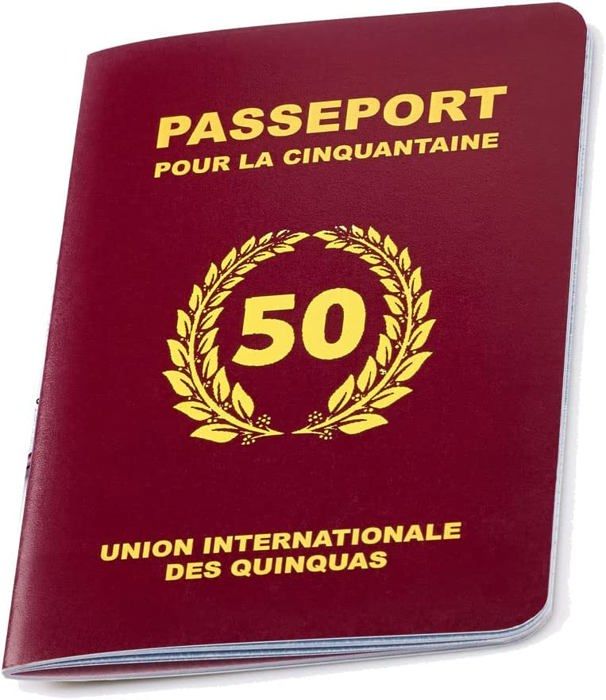 Cadeau Anniversaire 50 ans Original - Passeport pour la Cinquantaine - Cadeau Homme/Femme - Format Passeport - Carte Personnalisée