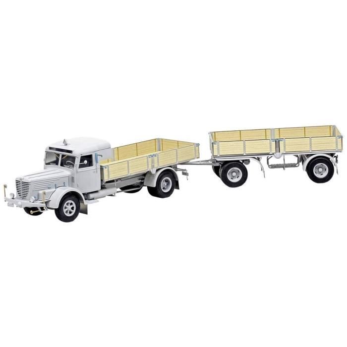 Maquette de camion - REVELL - Büssing 8000 S 13 avec Trailer