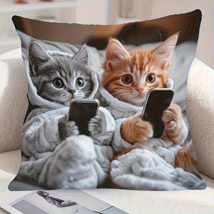 1 Housse de coussin pour chat de style moderne — Taie doreiller décorative en polyester doux représentant un chaton gris et orange