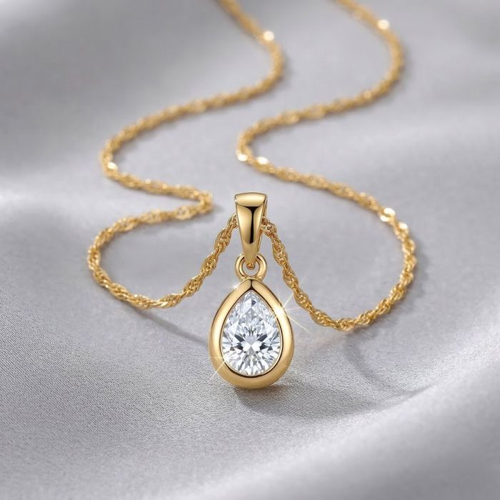 Collier pendentif solitaire zirconium plaqué or 18 carats chaîne maille