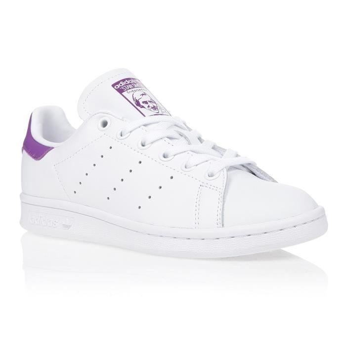 ADIDAS ORIGINALS Baskets Stansmith Femme - Blanc/Violet Ftwr white 