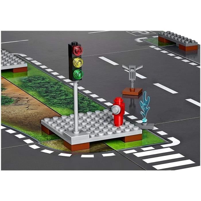 LEGO Tapis de Jeu City 2017 - Présente ta Ville de manière Tout à Fait  innovante !