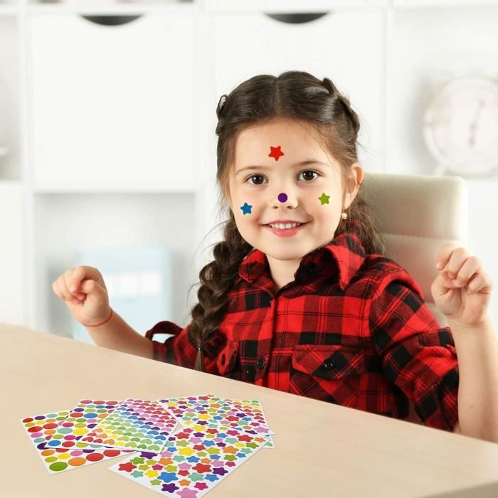 18 Feuilles Gommettes Autocollantes, 1000 Stickers Gommettes Enfants en  Forme de Coeurs Étoiles, Pois Autocollants Colorés pour - Cdiscount Jeux -  Jouets