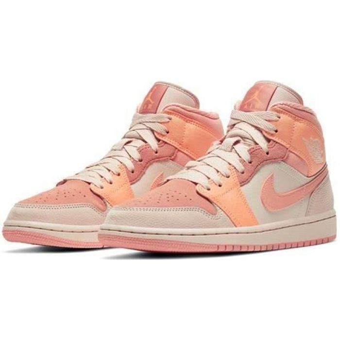 basket nike rose femme jordan