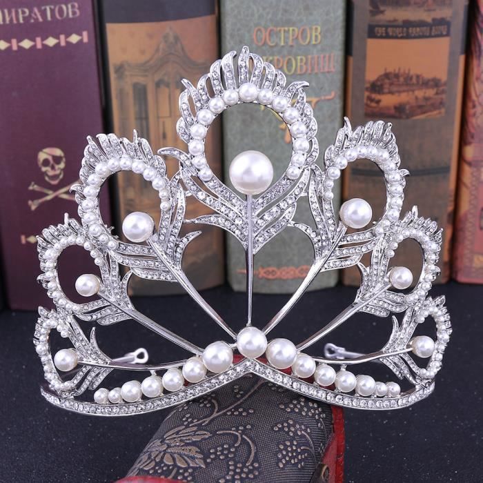 Broche Vintage Argentée Couronne Ronde Avec Cristaux - Déco Ou Bijou Ancien Occasion