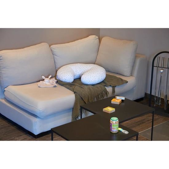 Estiloss Com Bebe Et Puericulture Le Repas De Bebe Candide Coussin Dallaitement Nomade Etoiles Multicolore
