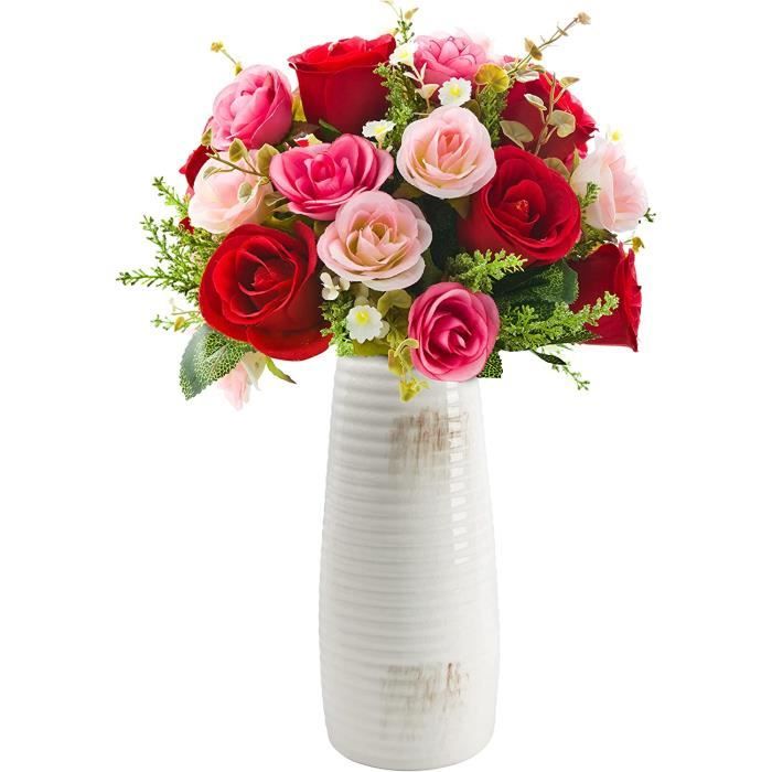 Collection de vases blancs pour votre décoration intérieure - DécoVase