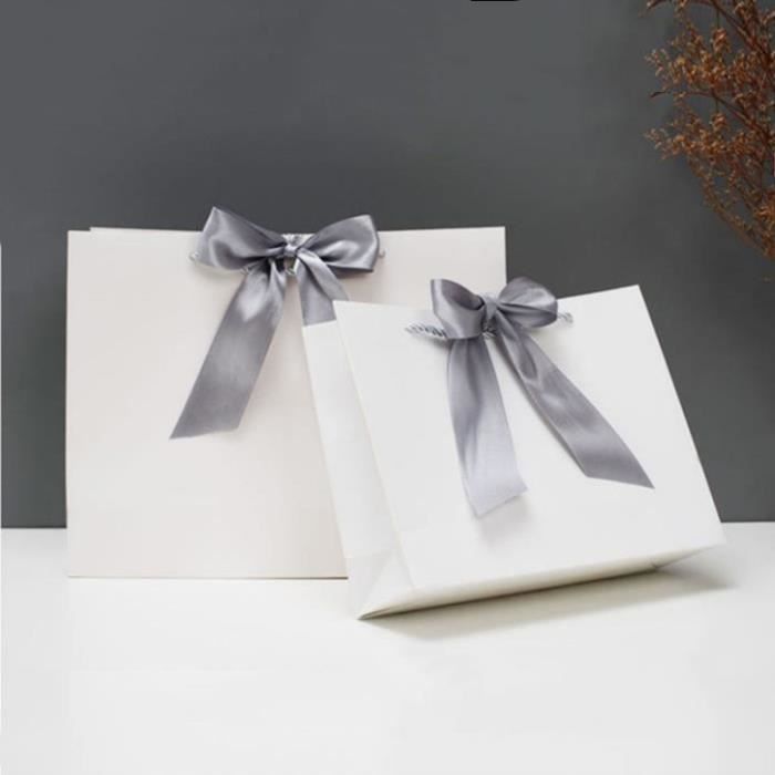 Papier Cadeau Coeur – Noir Et Blanc – 6 Feuilles De Papier Cadeau Pour  Femme – Pour Mariage, Anniversaire, Saint Valentin – [k3549] - Cdiscount  Beaux-Arts et Loisirs créatifs