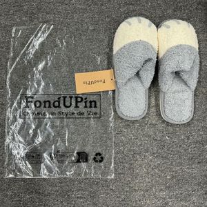 Pantoufles Enfants Garçon/Fille - Peluche Douce, Semelle TPR Antidérapante - Chaussons Chauds Hiver - Maison, Intérieur